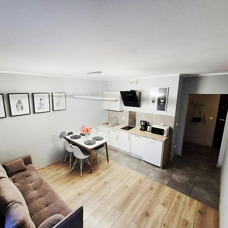 Tk Apartments Dabrowskiego Wrocław Exteriör bild
