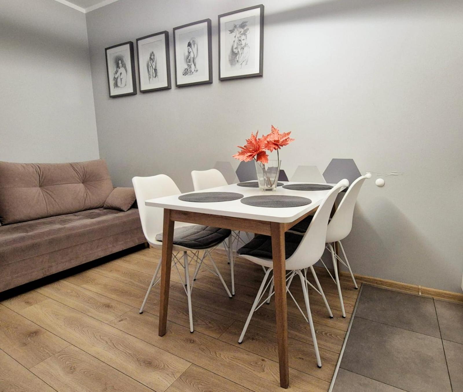 Tk Apartments Dabrowskiego Wrocław Exteriör bild